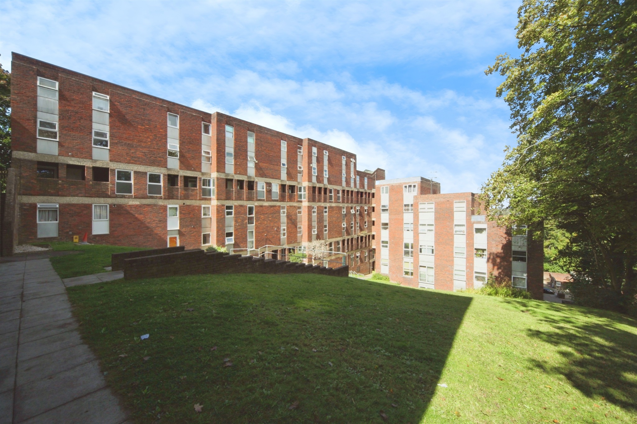 52, Startpoint, Downs Road, Luton photo 3