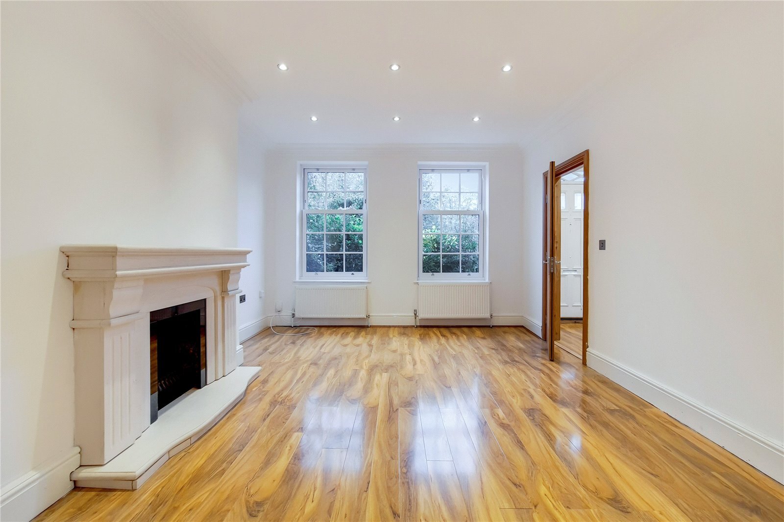 4 bedroom terraced house for sale 0