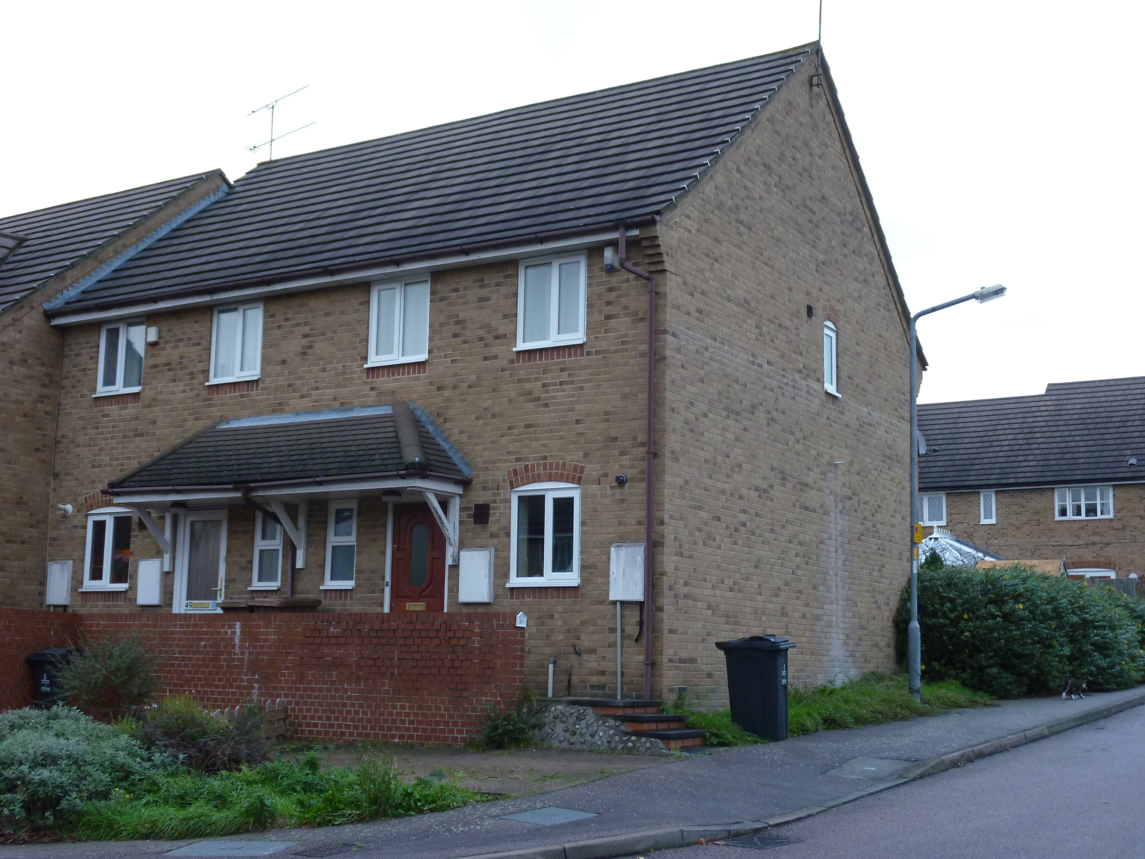 50, Alexander Gate, Stevenage photo 2