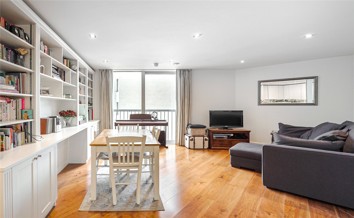 Flat 402, 4, Bridge Place, London photo 2