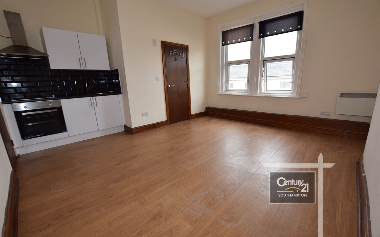 Denzil Court, Denzil Avenue, SOUTHAMPTON photo 5