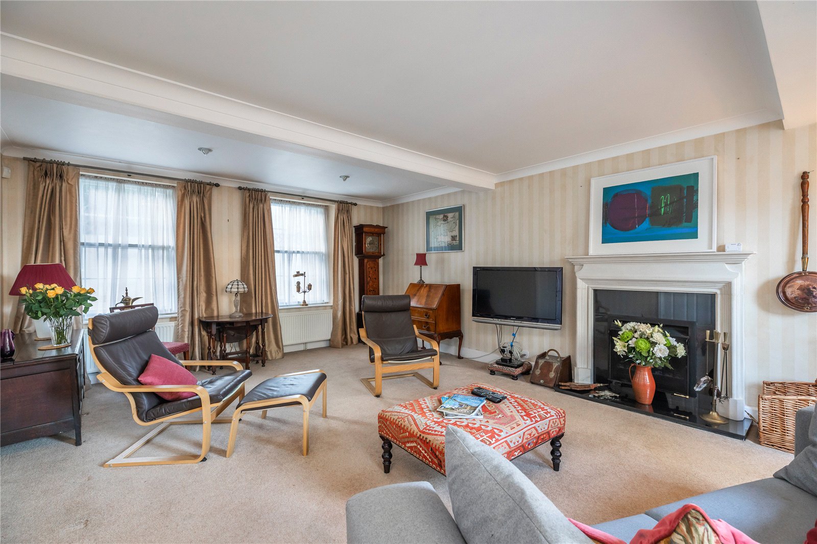 4 bedroom detached house for sale 0