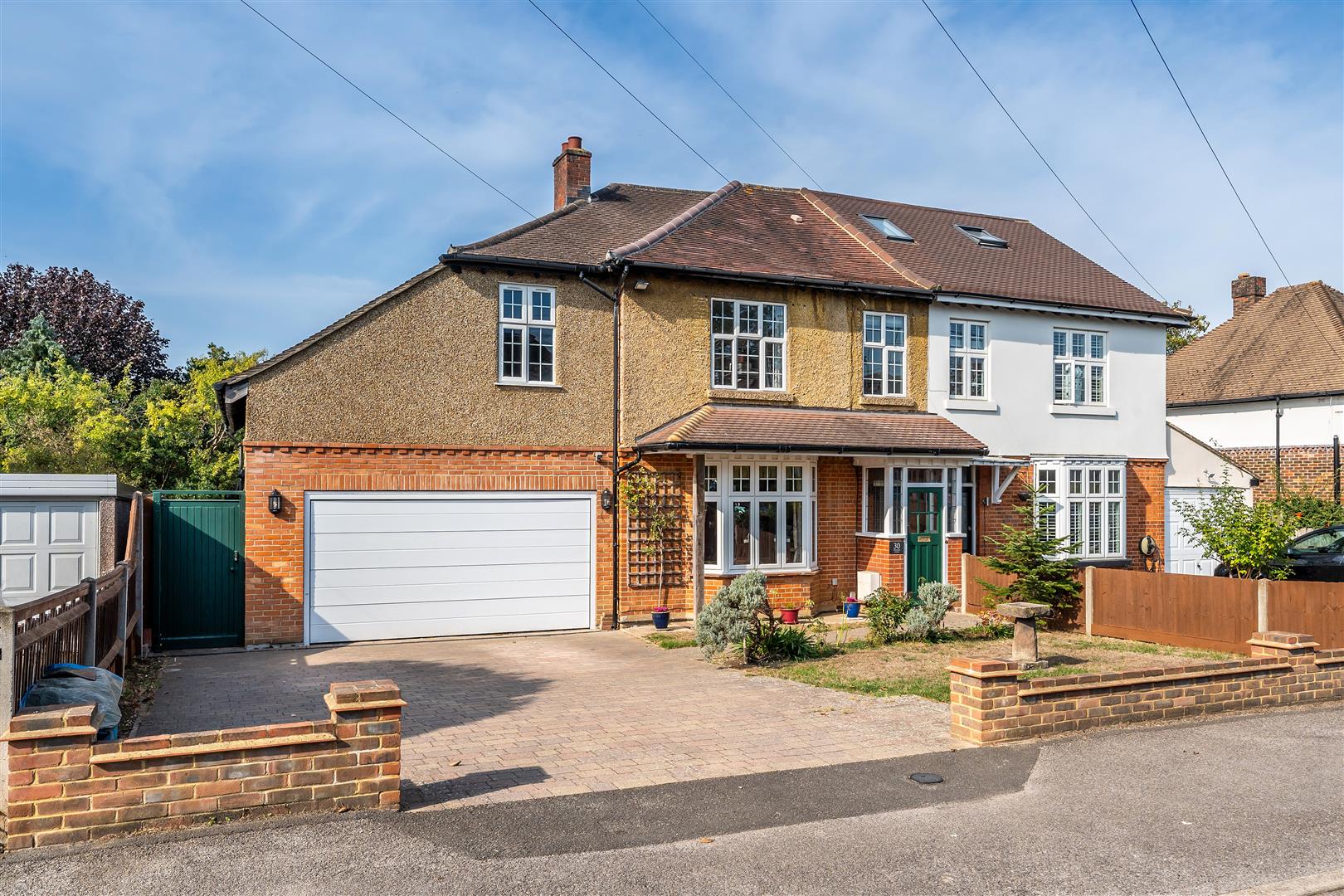 5 bed semi-detached house for sale