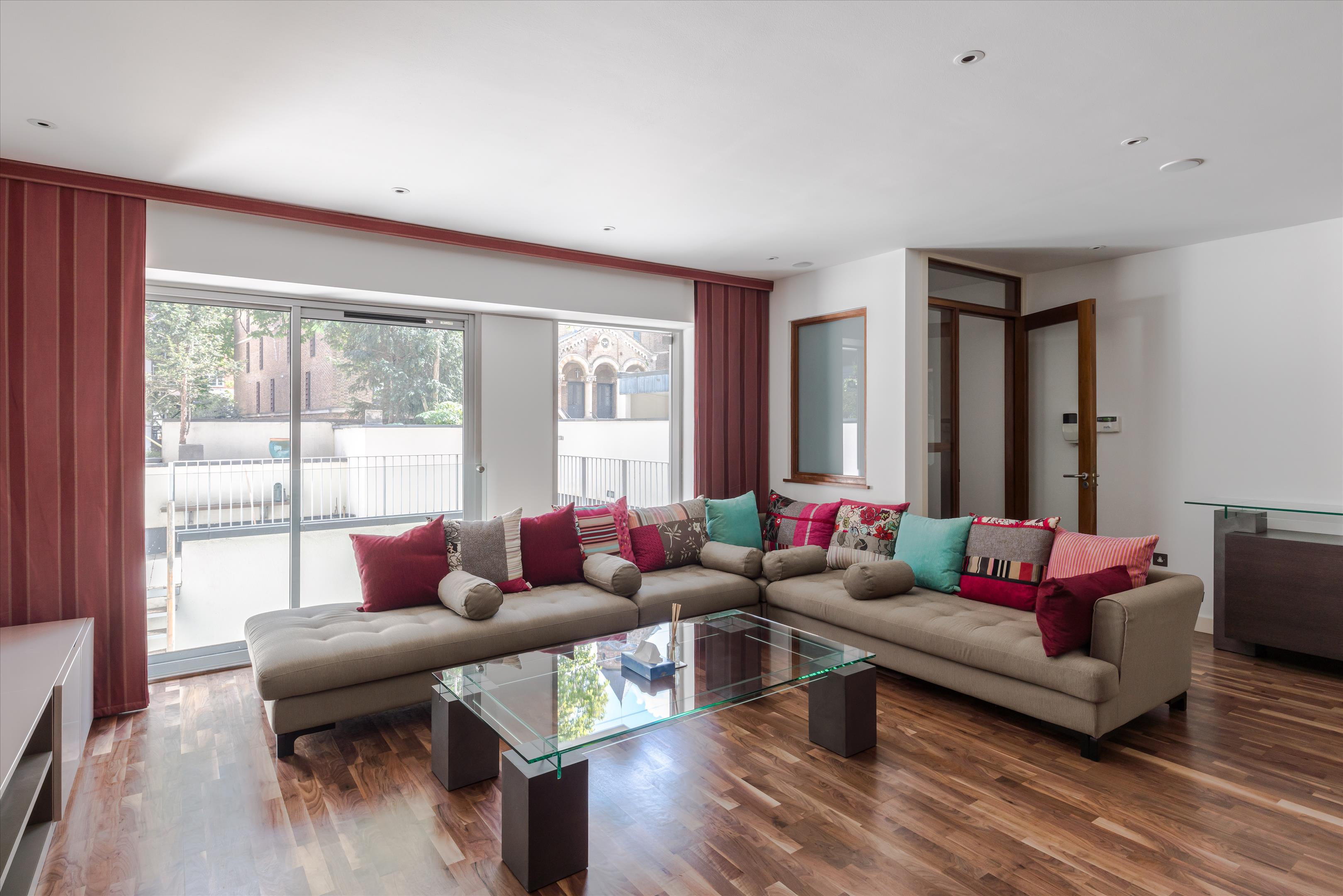 1 bedroom flat for sale