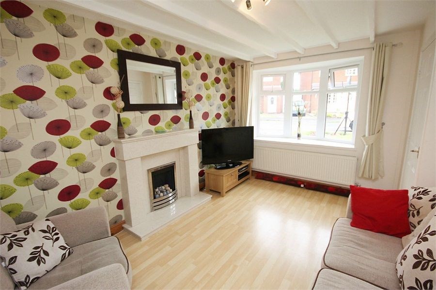 Free property report 27 Wiltshire Close, Woolston, Warrington, WA1 4DA