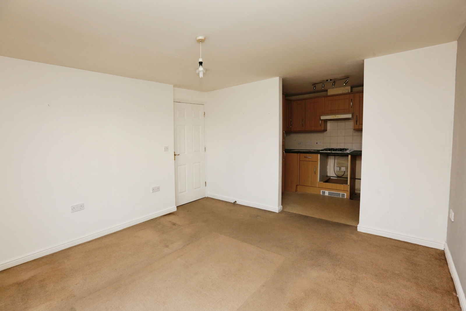 25, Chadwick Way, Southampton photo 3
