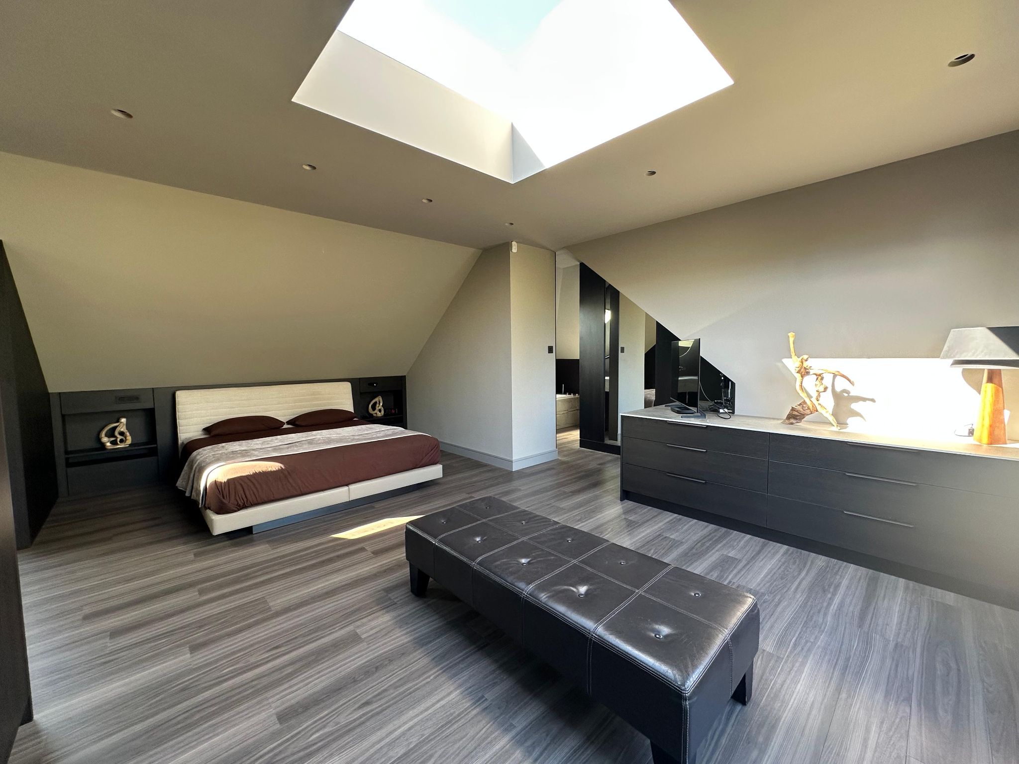 4 bedroom bungalow for sale 0