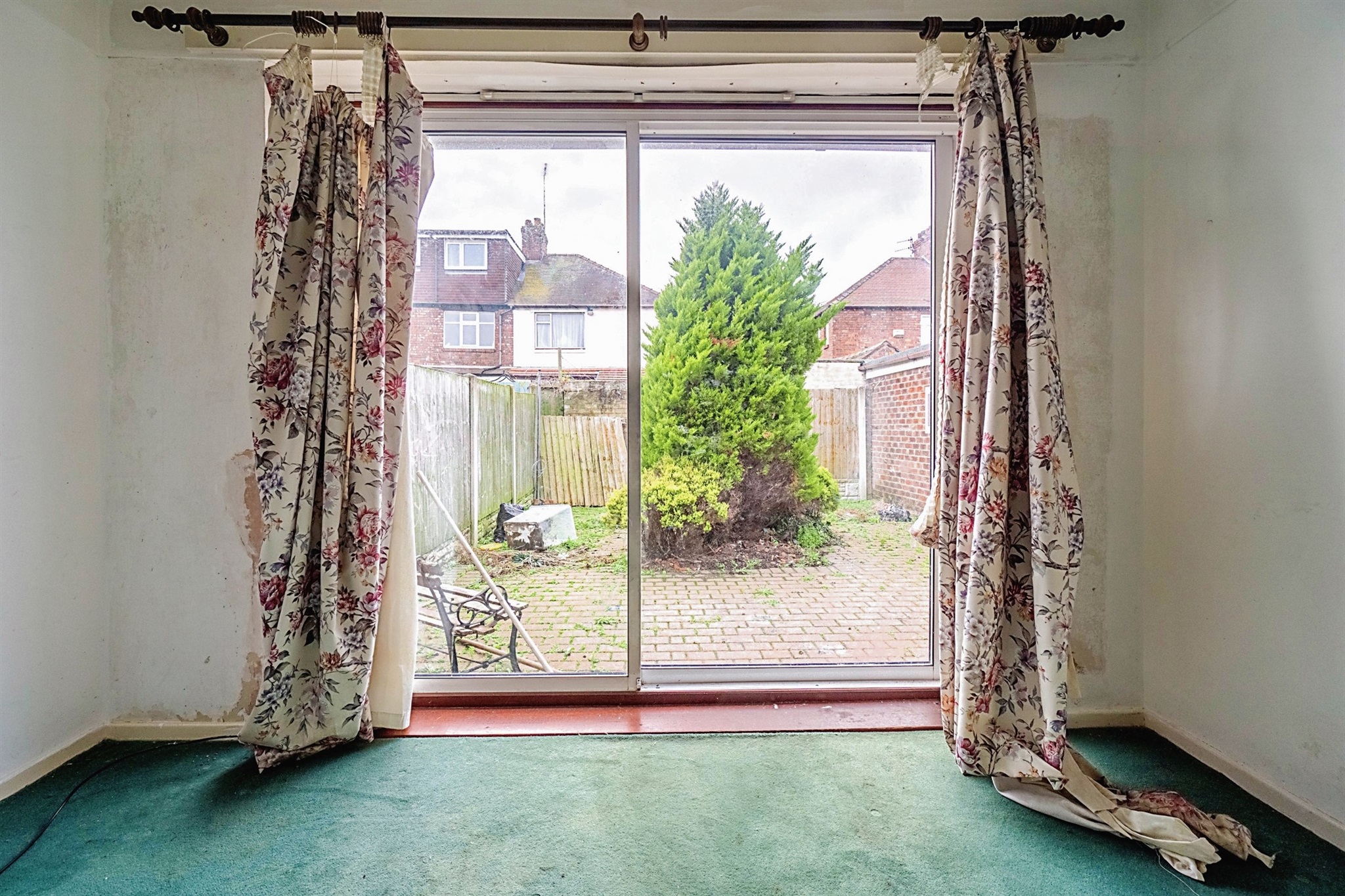 Photos of Longacre Close, Wallasey CH45 63744466 PrimeLocation
