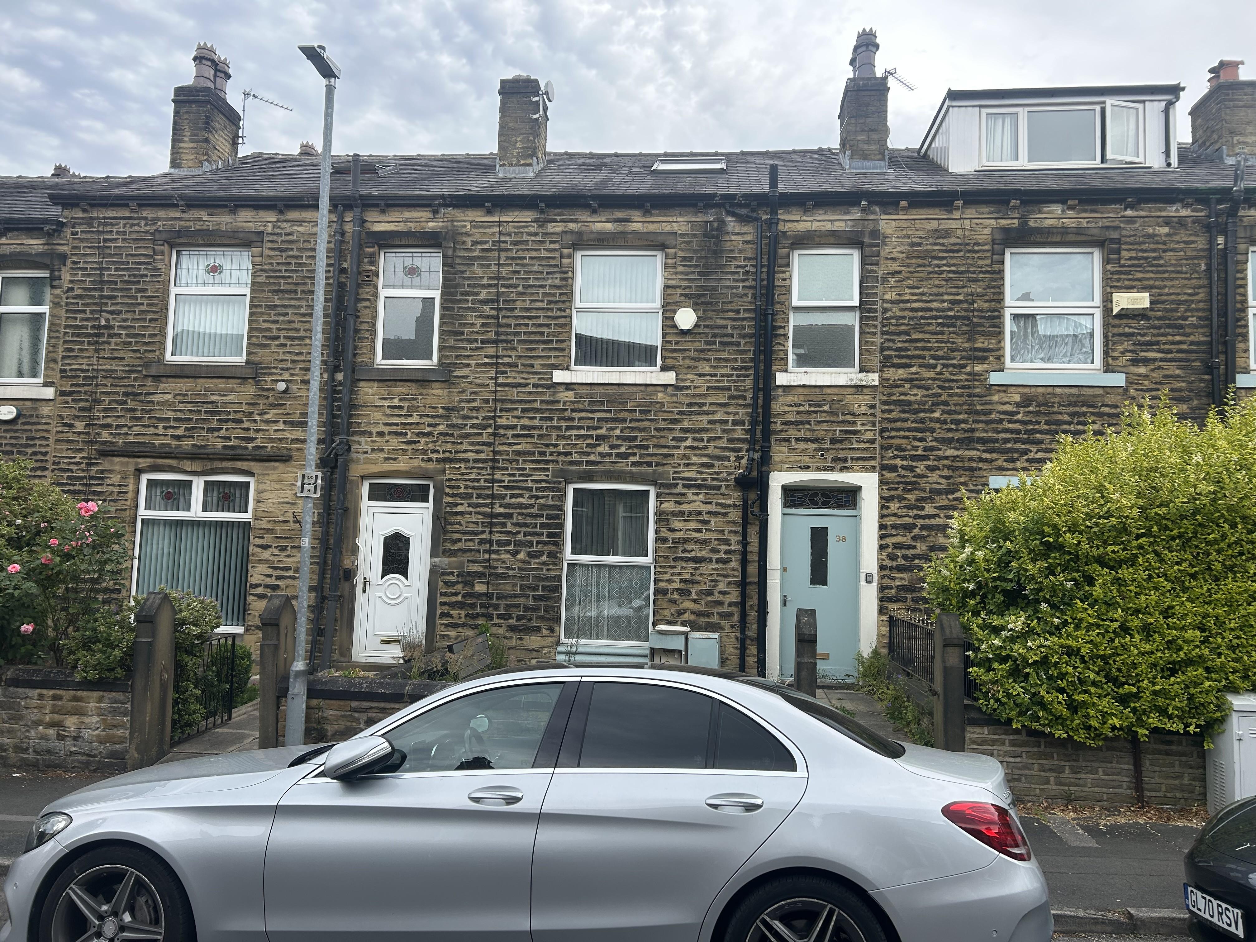 38, Armitage Road, Huddersfield photo 4