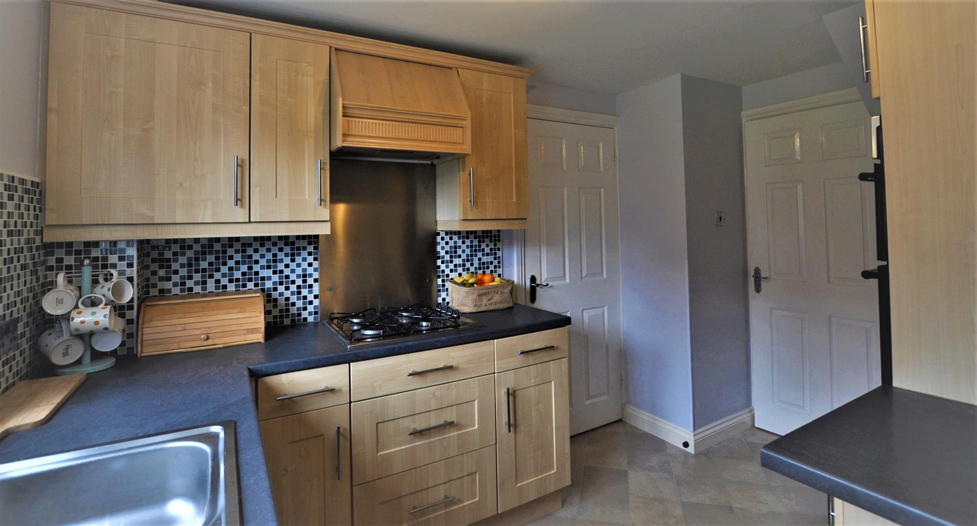 Photos of Maes Ty Gwyn, Llangennech, Llanelli SA14 61941634