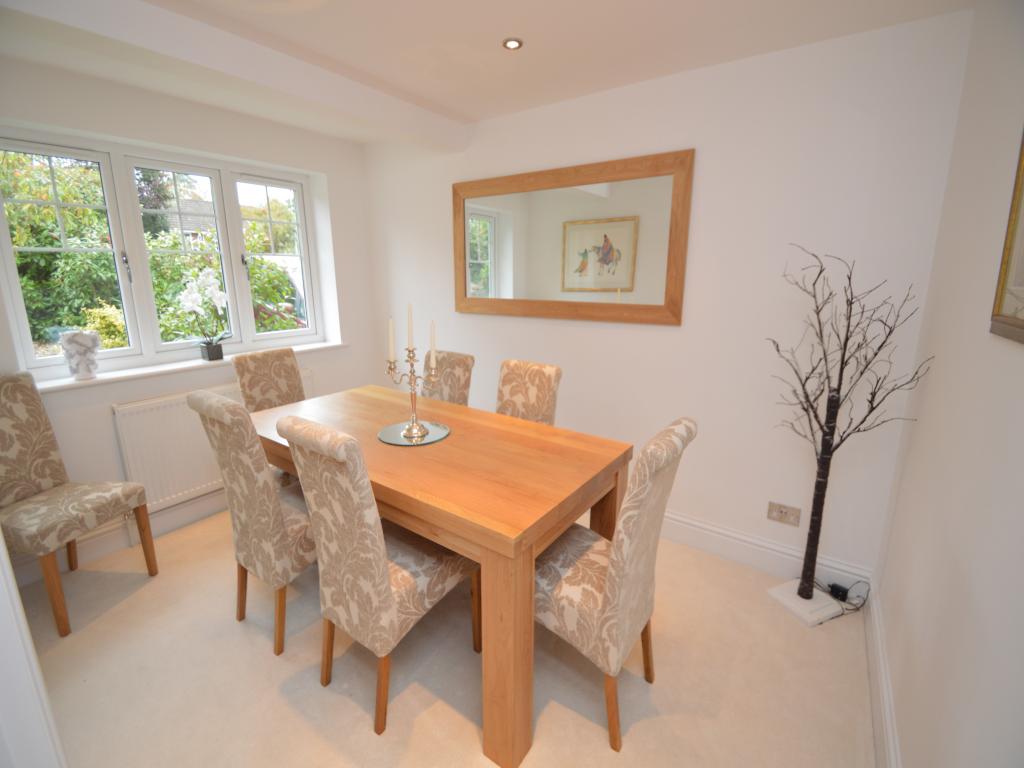 Free property report 149 Old Woosehill Lane, Wokingham, RG41 3HR Chimnie
