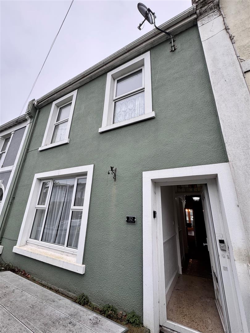 Room 8, 32, Hatfield Road, Torquay photo 3