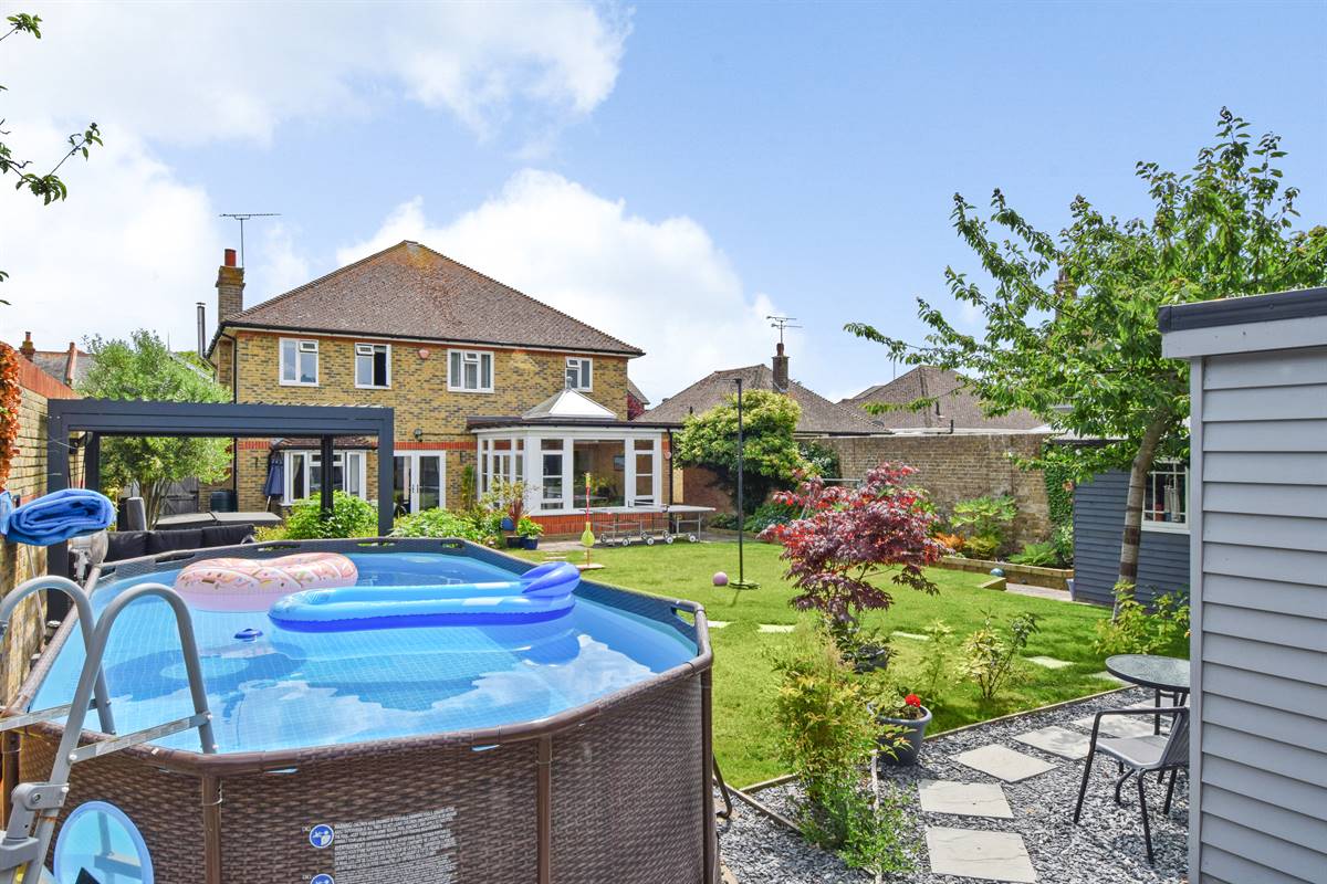 Photos of Gladstone Road, Broadstairs CT10 66623937 PrimeLocation