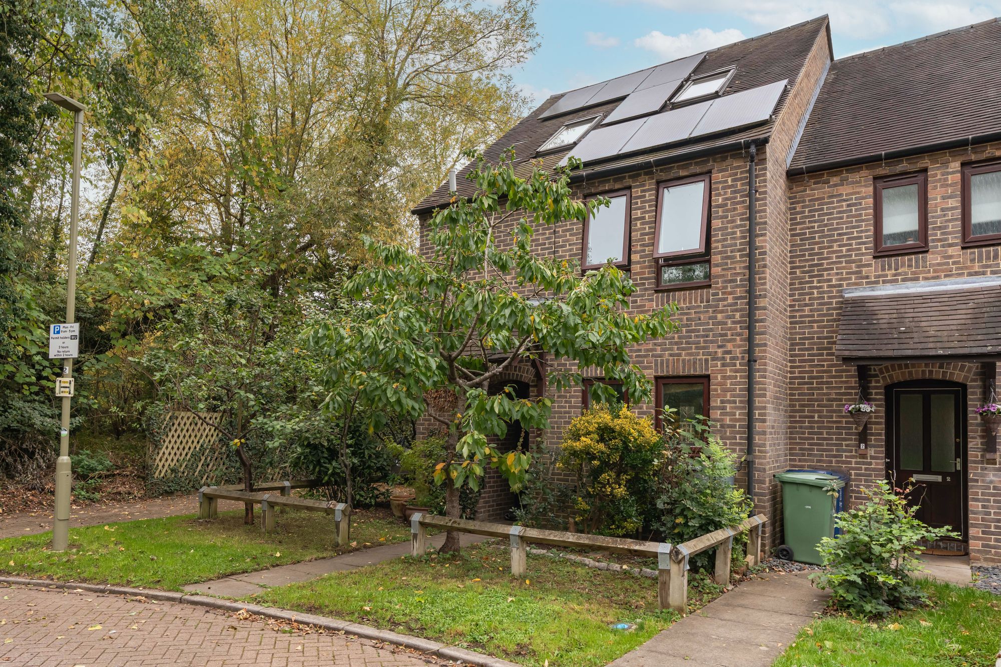 1 Goose Green Close, Oxford photo 2