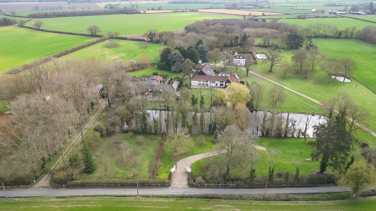 2 bedroom flat for sale in London