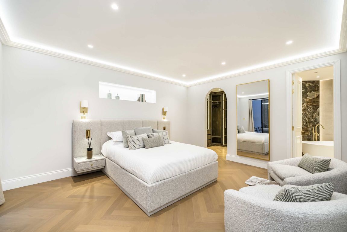 3 bedroom flat for sale 0