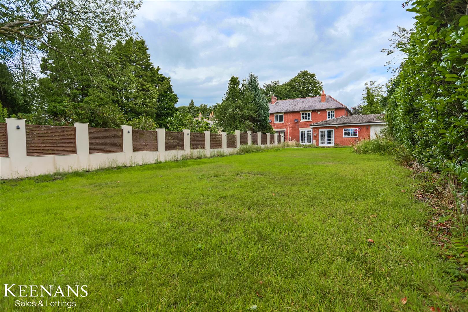 4-bed house on 39, Reedley Drive, Burnley, £400,000