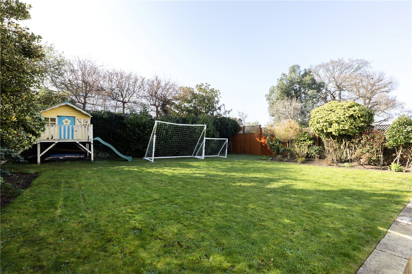 5 bedroom detached house for sale 0