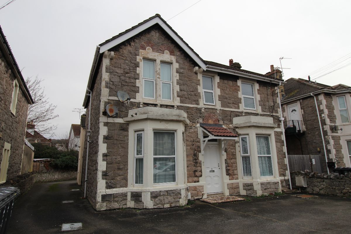 Flat 2, 5 Beaufort Road, Weston-super-Mare photo 2