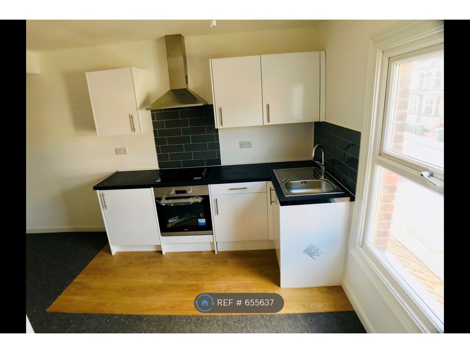 1 Bedroom Flat To Rent In Cardiff Road Watford Wd18 London