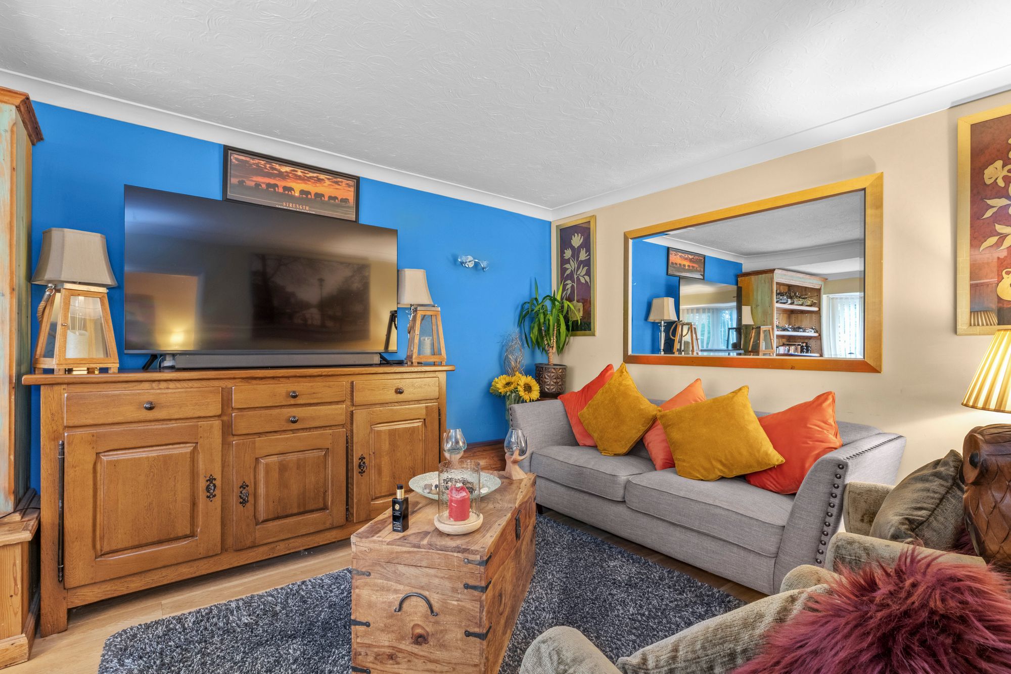 4 bedroom detached house for sale 0