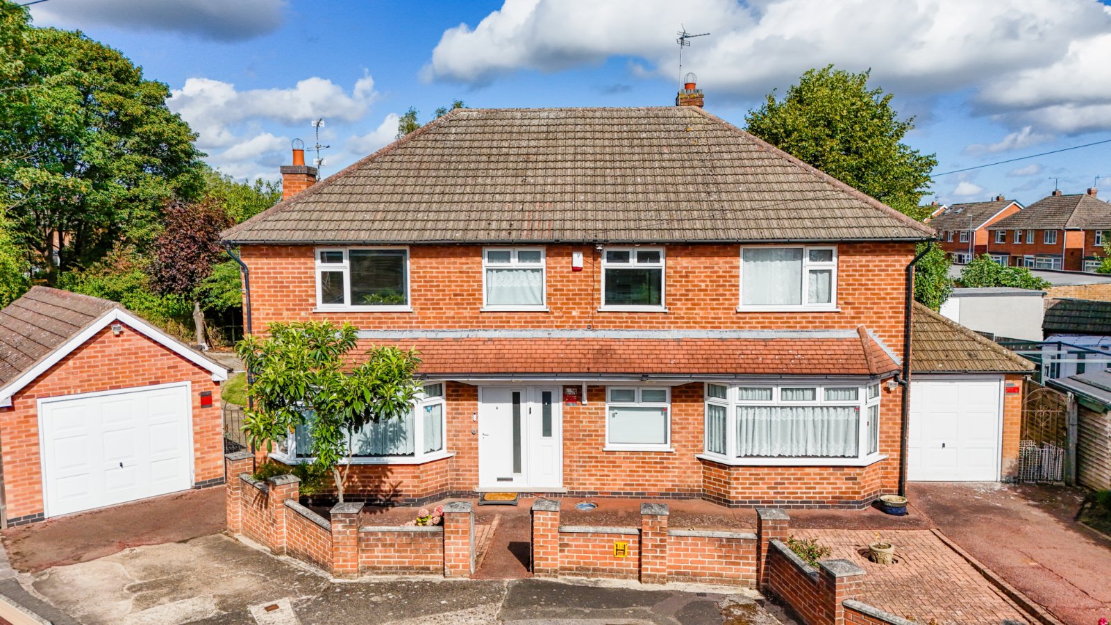6, Terrian Crescent, Nottingham photo 4