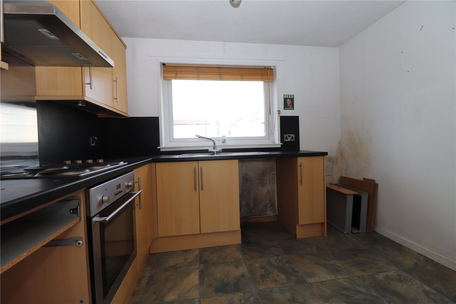 Photos of Smeaton Gardens, Kirkcaldy, Fife KY2 61158284 PrimeLocation