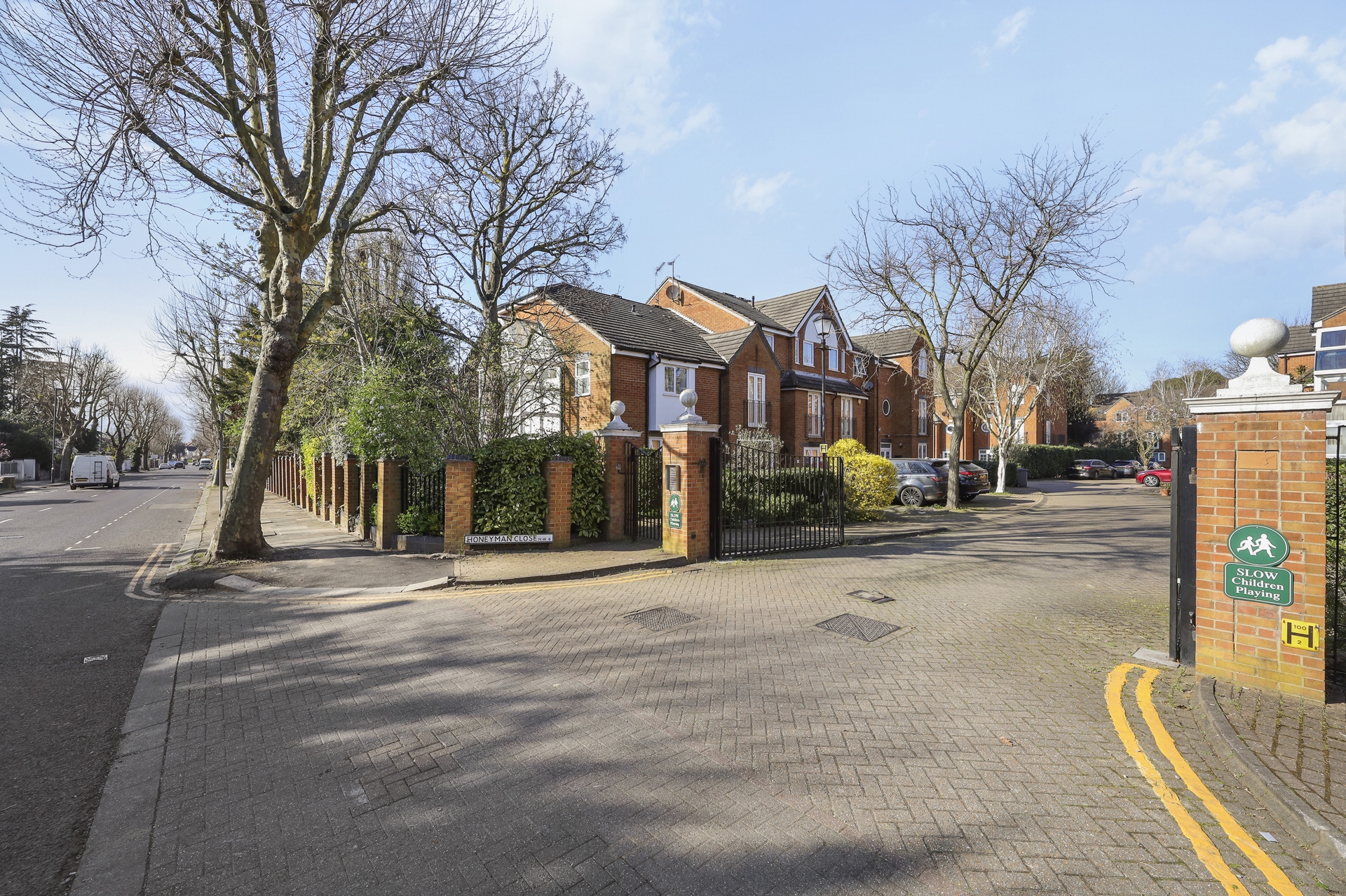 5 bedroom terraced house for sale 0
