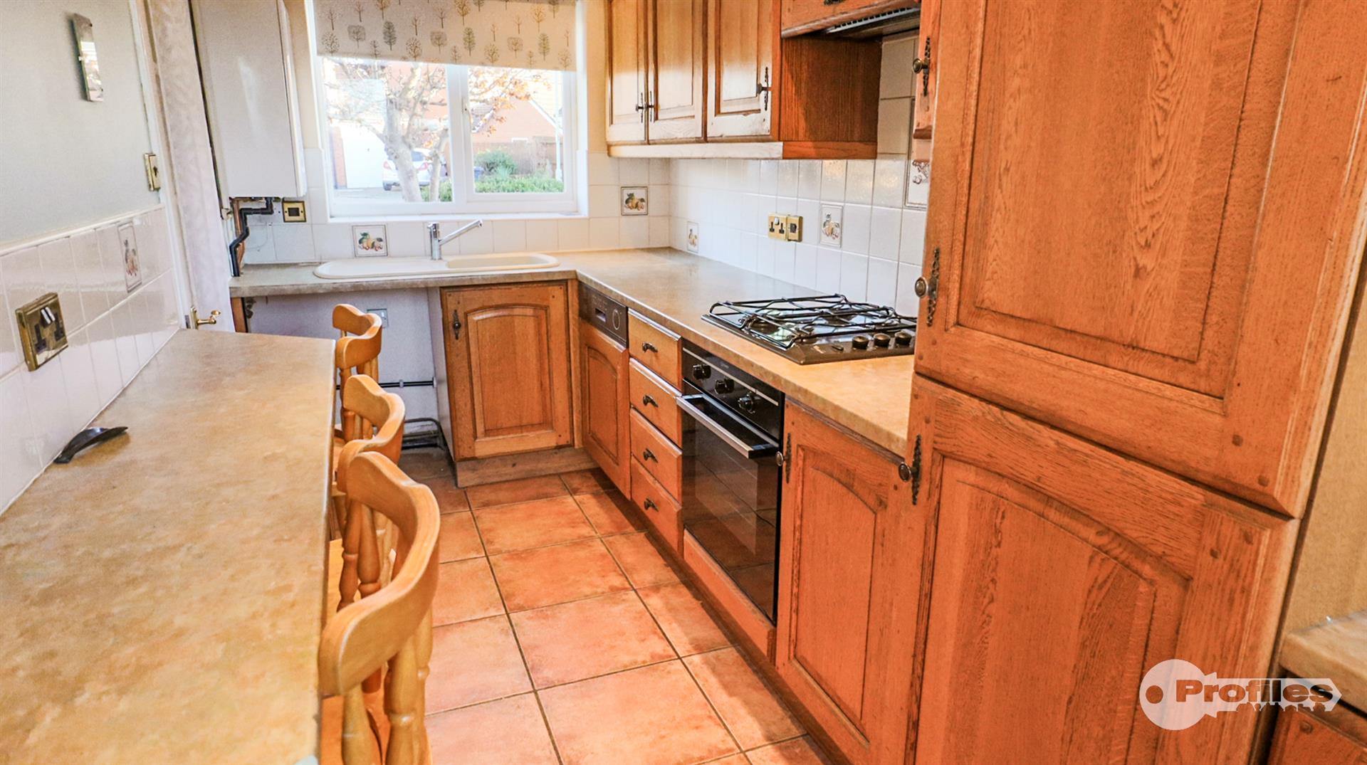 14, Freswick Close, Hinckley photo 4