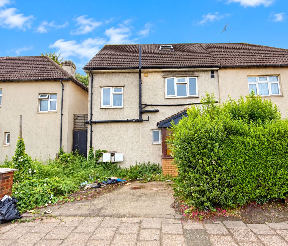 84, North Circular Road, Neasden photo 2