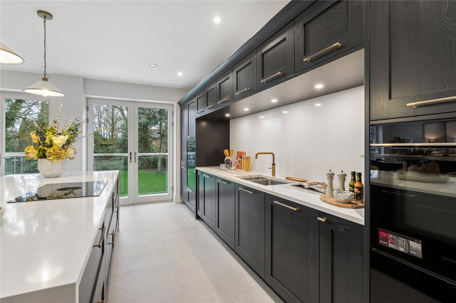 5 bedroom detached new house for sale 0