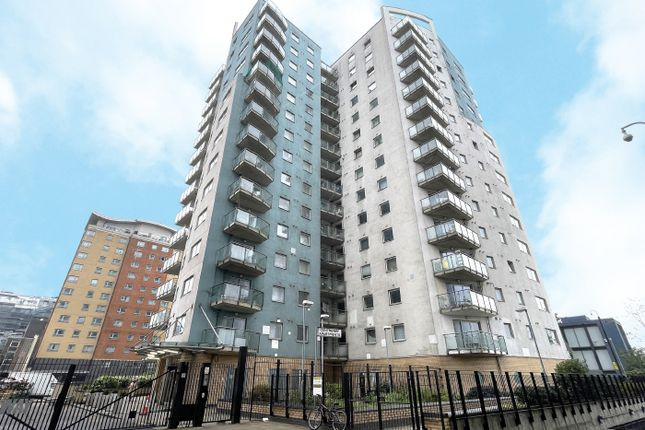 Flat 209 City View,, Centreway Apartments, Ilford photo 2