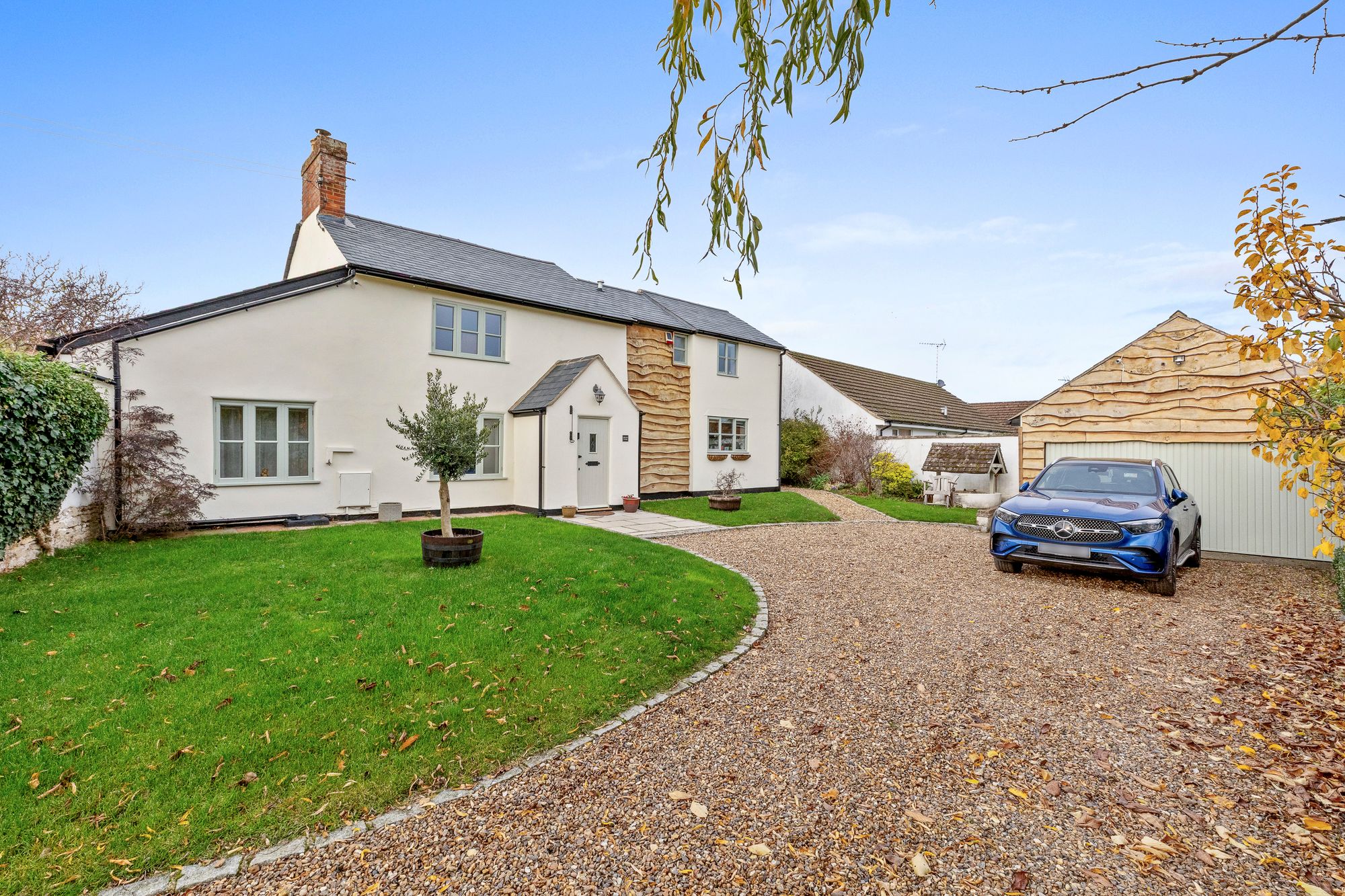 4 bedroom detached house for sale in Chalfont St. Giles