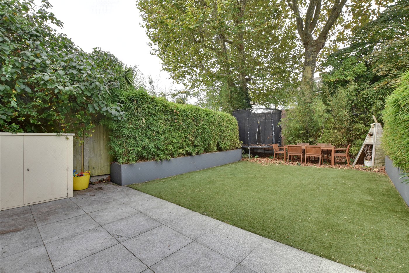 4 bedroom terraced house for sale 0