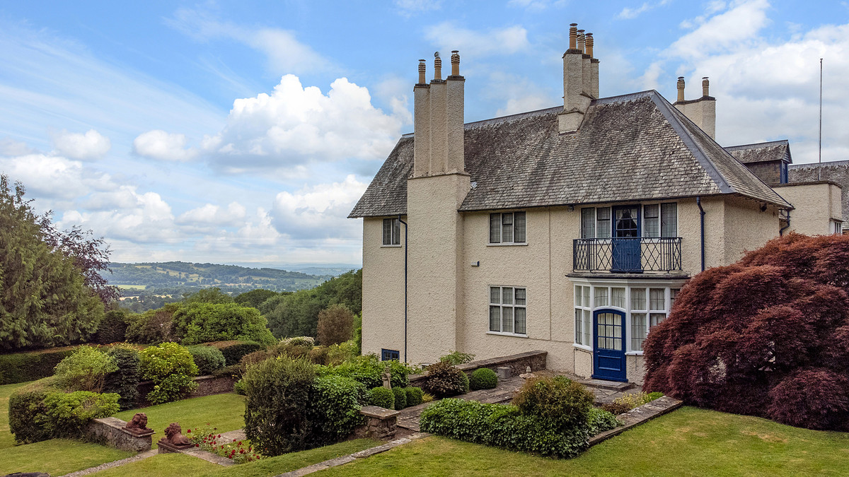 Photos of Jubilee Drive Malvern, Worcestershire WR13 67099976