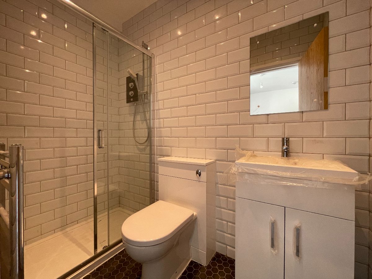 16A High Street - Room 4, Battle photo 5