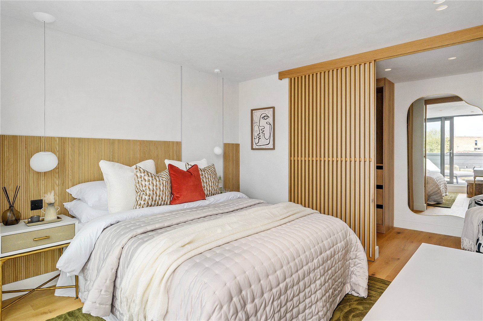 2 bedroom flat for sale 0