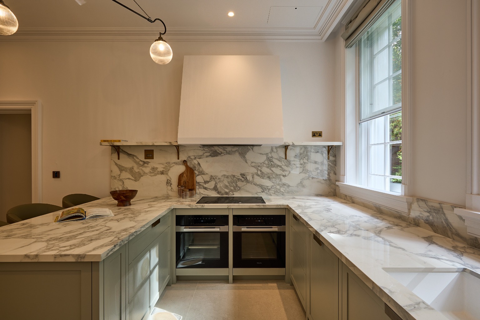 Flat 3, 98 Mount Street, Greater London photo 4