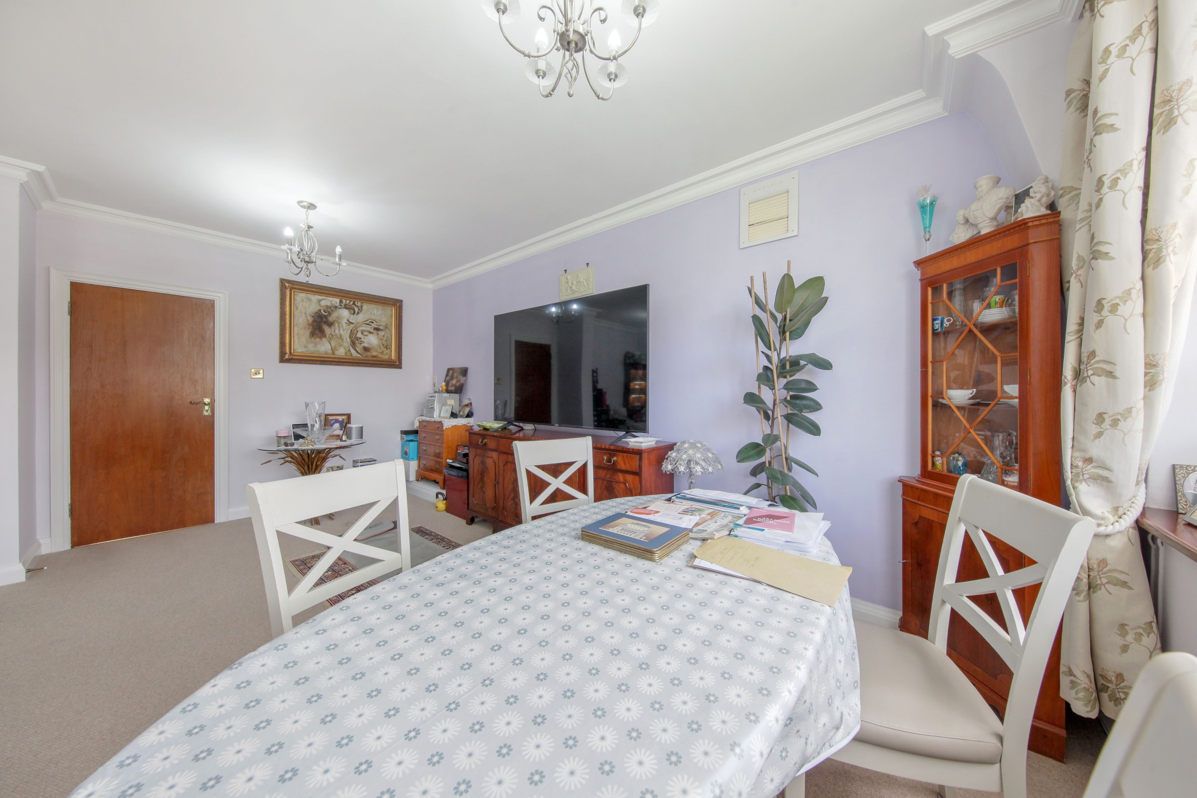 2 bedroom flat for sale 0