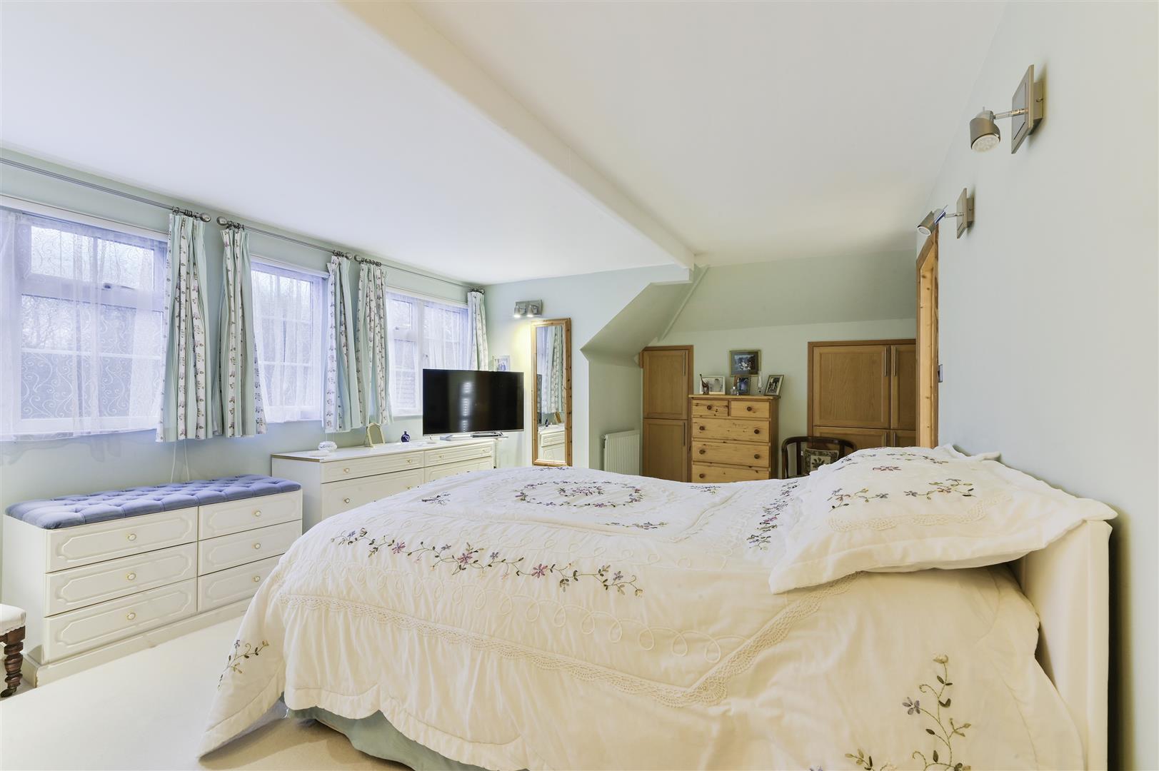 Photos of Babylon Lane, Lower Kingswood, Tadworth KT20 63591575 PrimeLocation