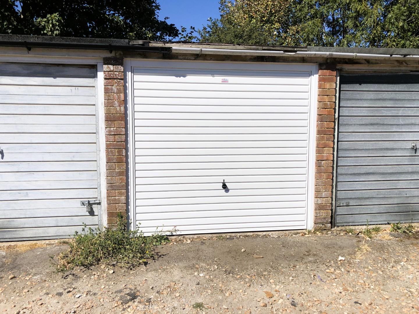 Garage 7, Roman Walk, Lancing photo 4