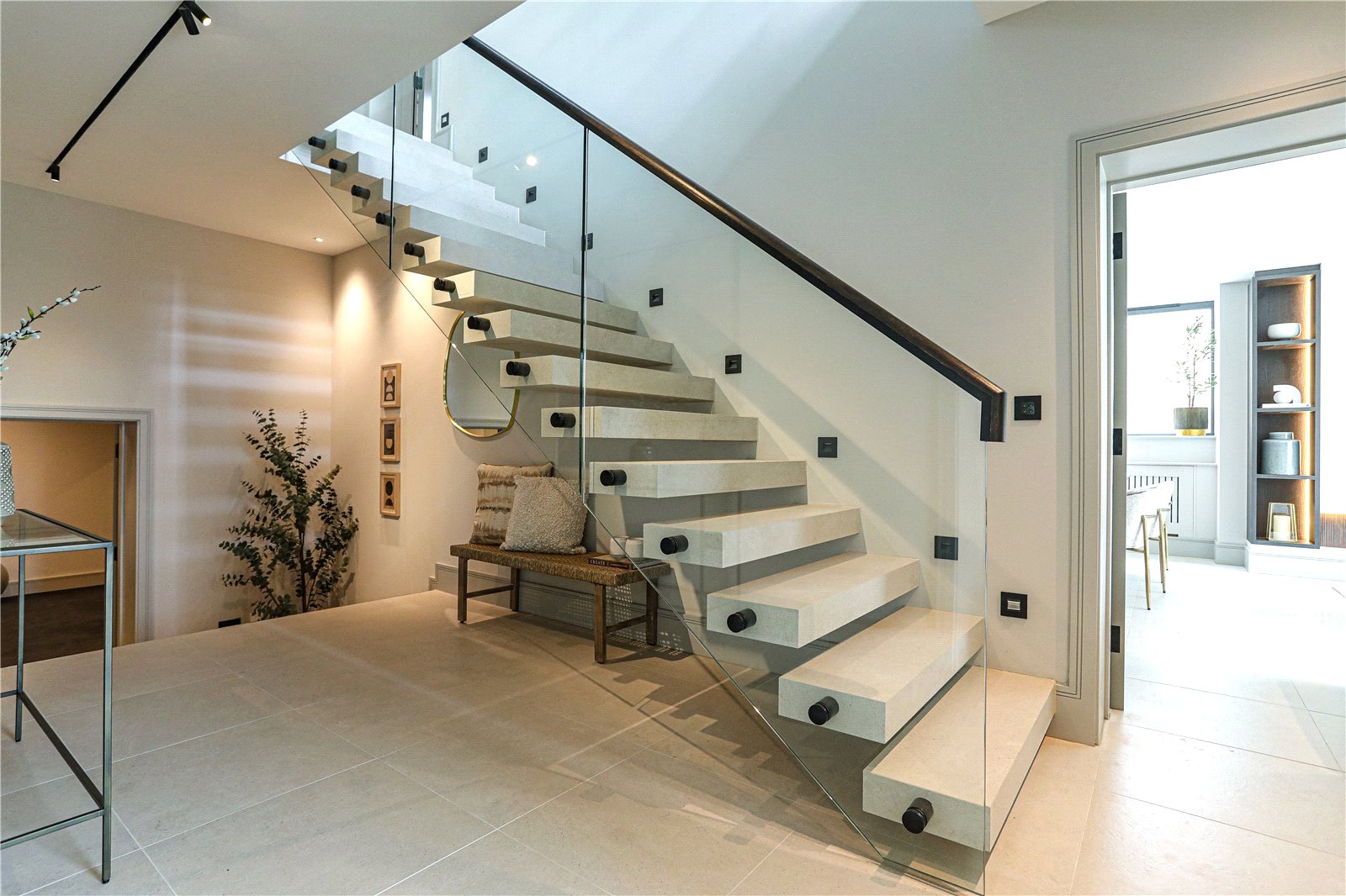 5 bedroom detached new house for sale 0