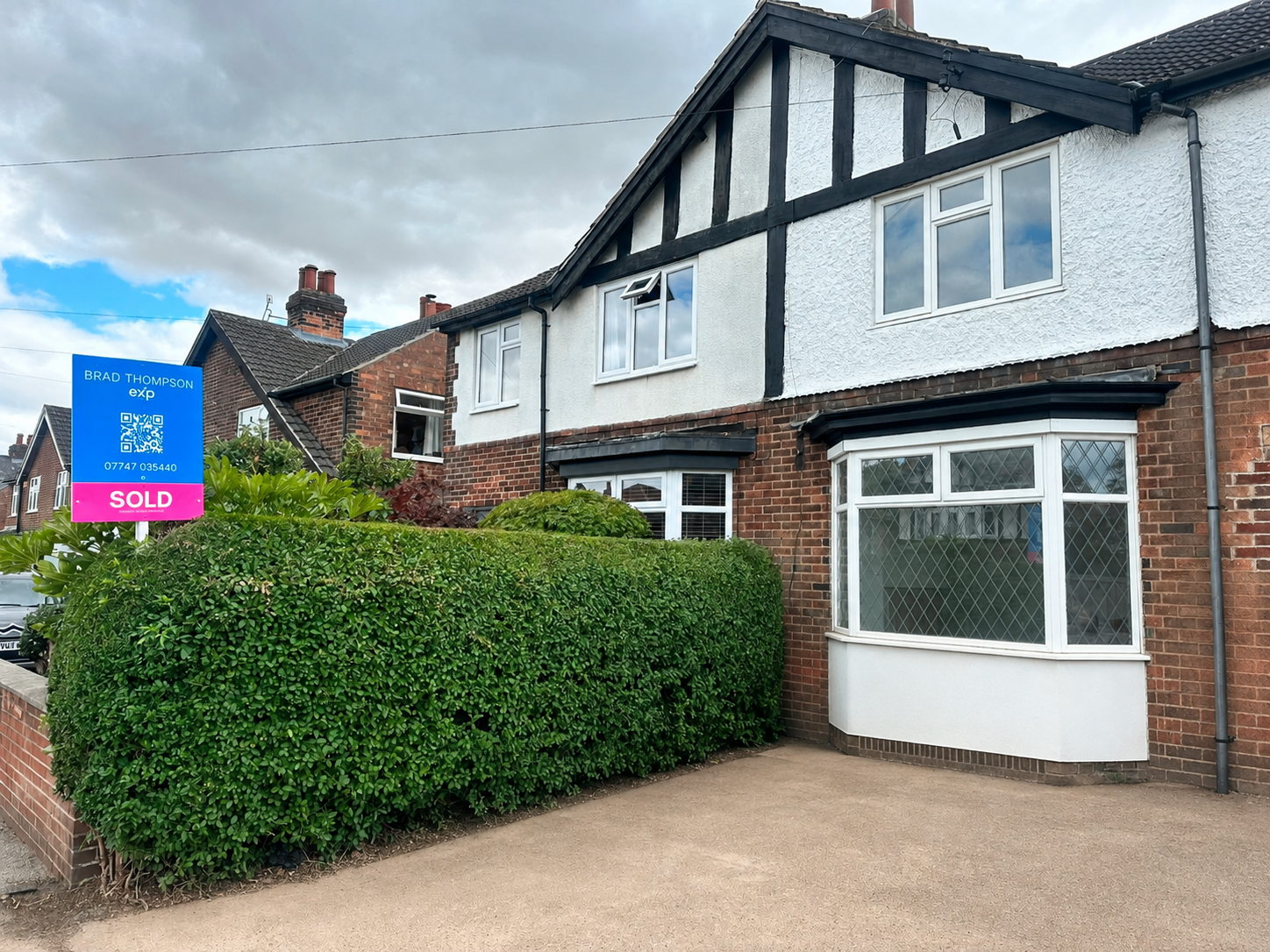 42, Hazel Grove, Nottingham photo 3