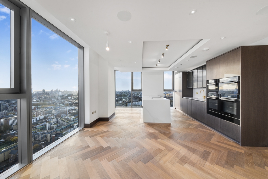 2 bedroom flat for sale 0