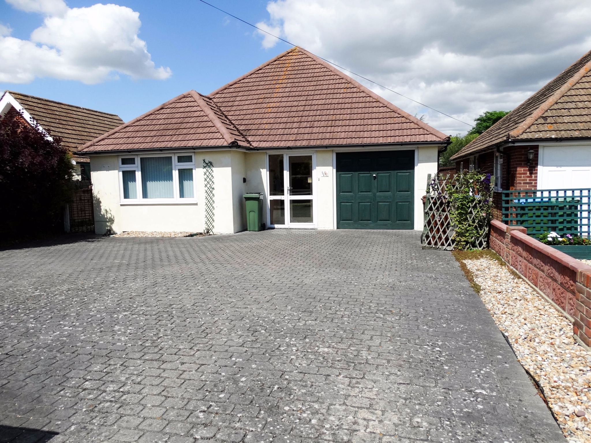 Free property report 238 Aldwick Road, Aldwick, PO21 3QH Chimnie