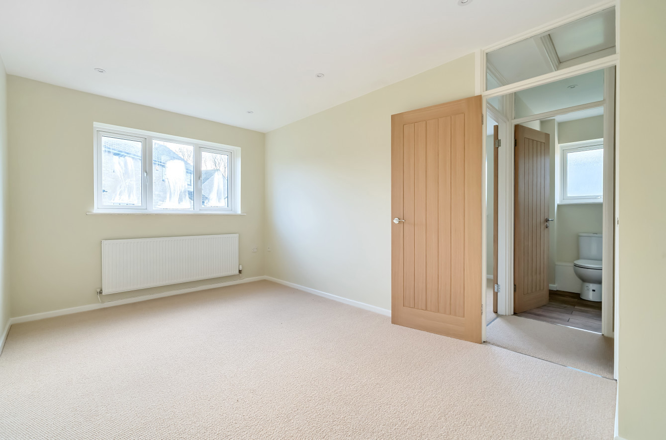 Photos of Partridge Way, Cirencester, Gloucestershire GL7 64771099
