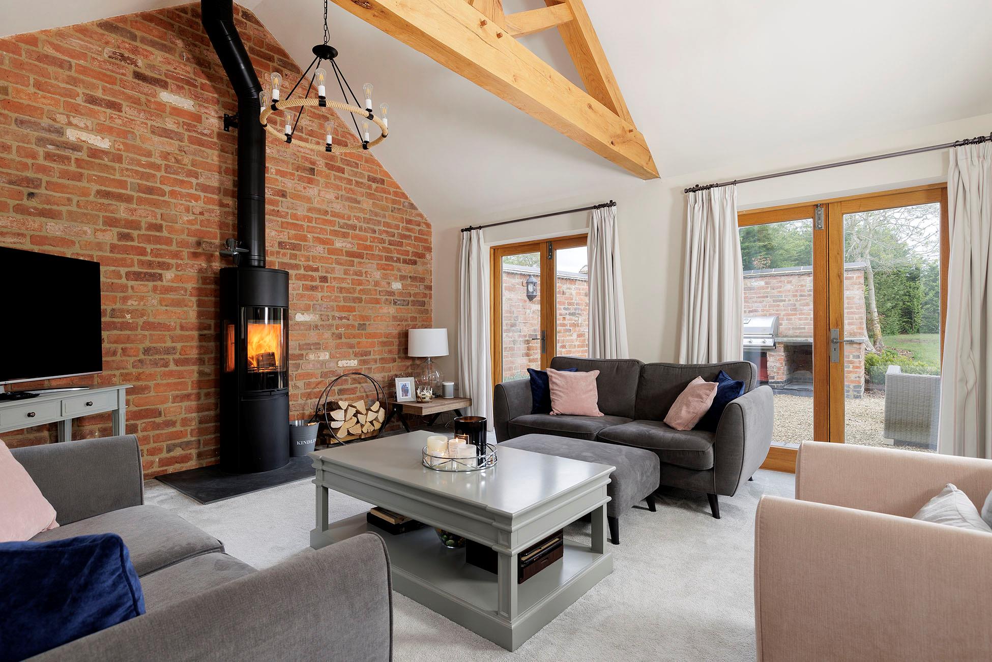 6 bedroom barn conversion for sale 0