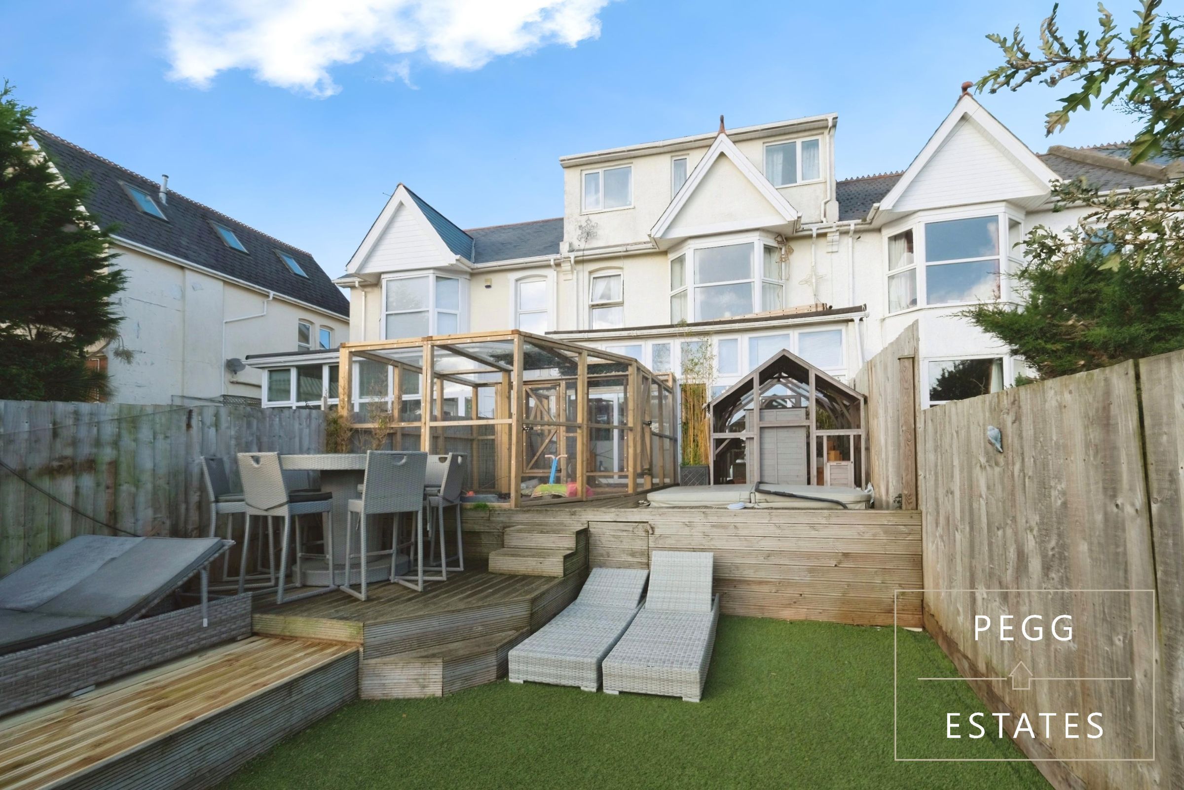 9-bed terraced on The Leigh, Torquay TQ1, £425,000