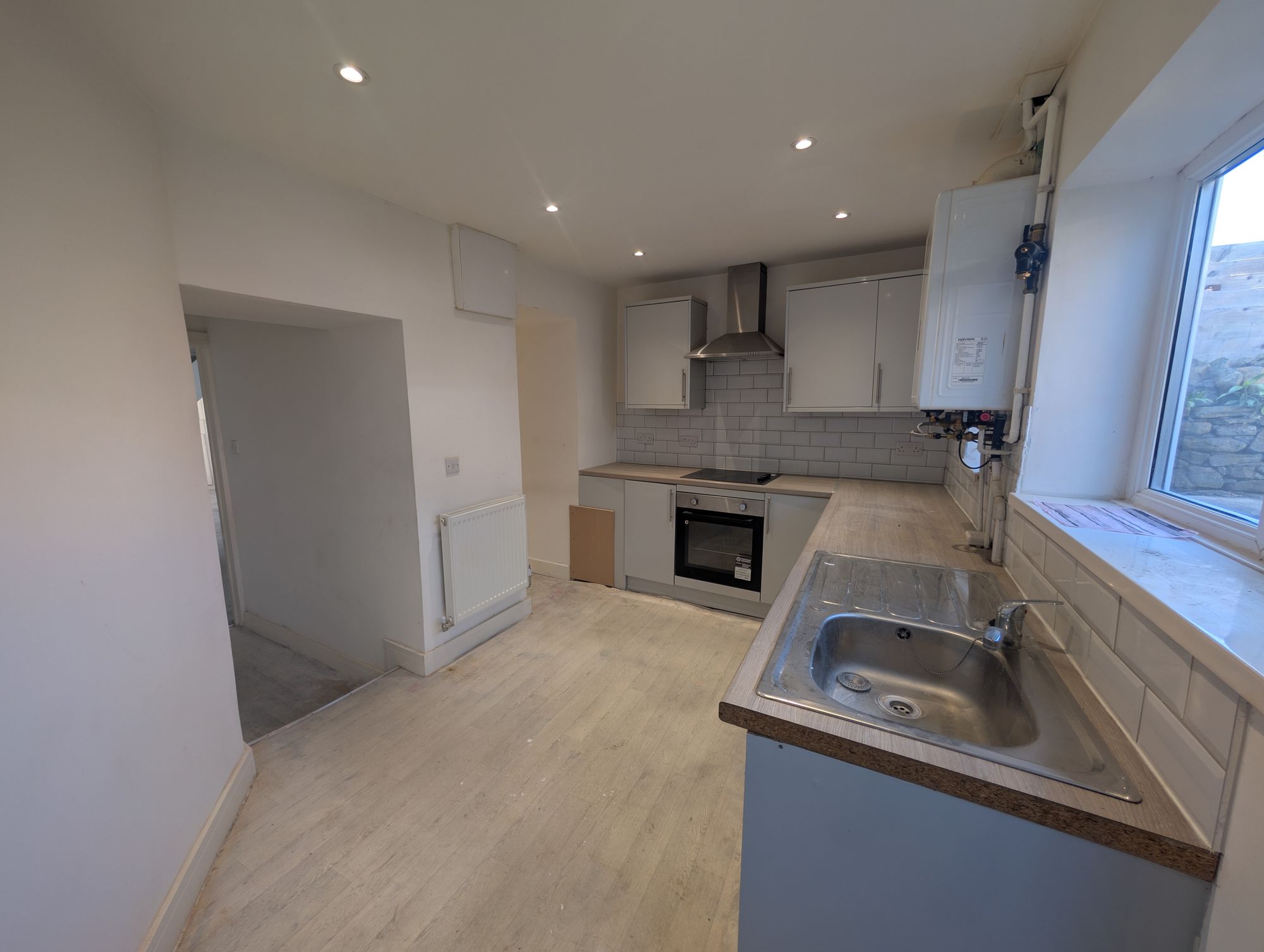 5a Tyntyla Terrace, Pentre photo 3