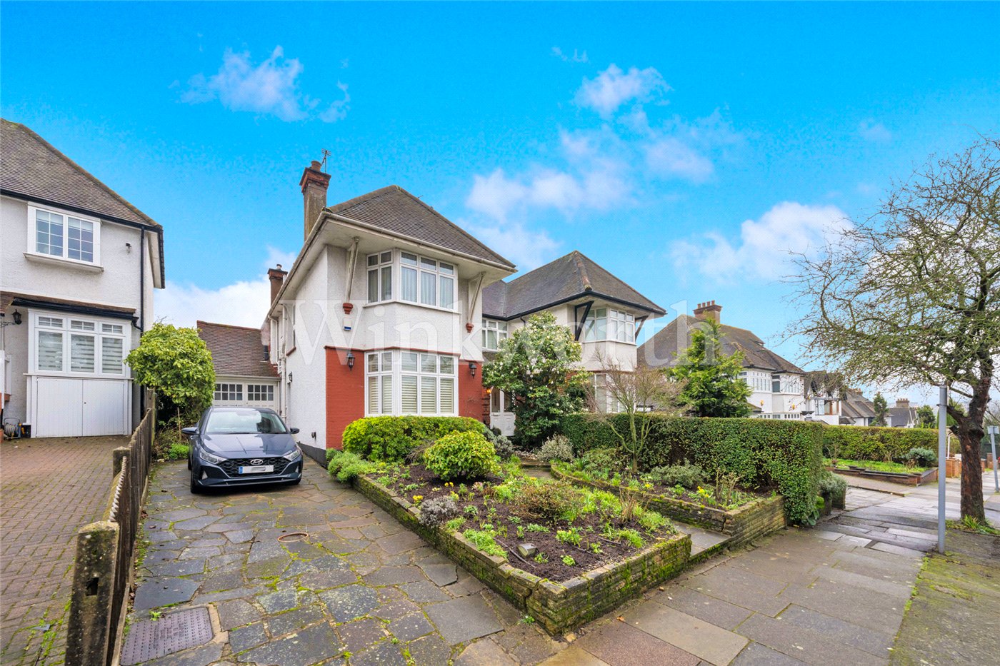 4 bedroom semi-detached house for sale 0